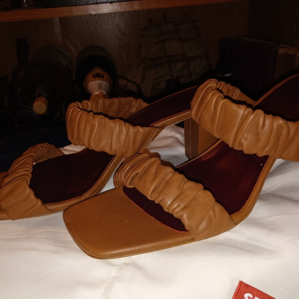 Frankie ruched sandals